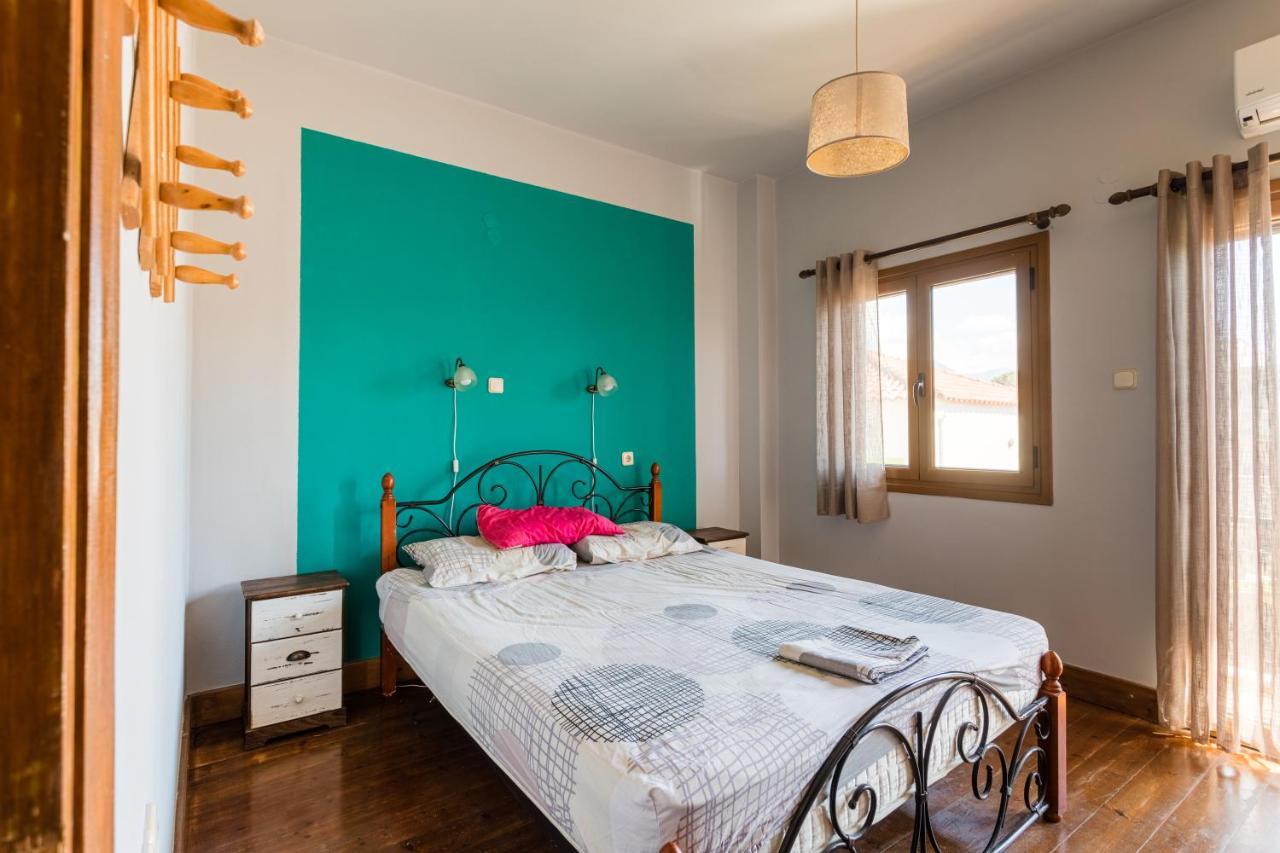Ta-So'S Apartments Stoupa Messinias 外观 照片